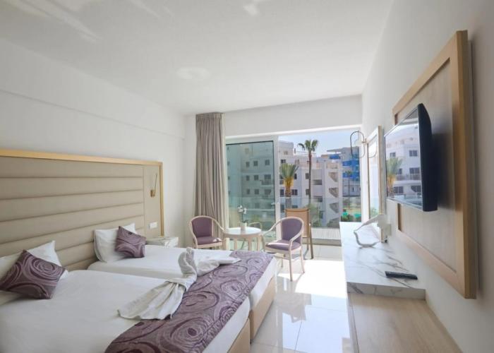 Tsokkos Protaras Hotel