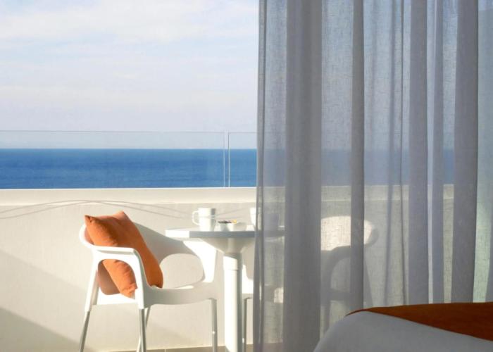 Crystal Springs Beach Hotel