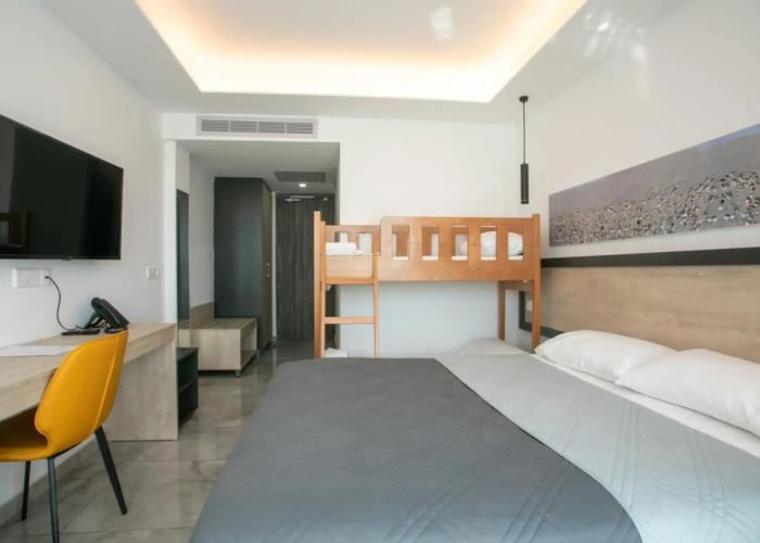 Papouis Protaras Hotel