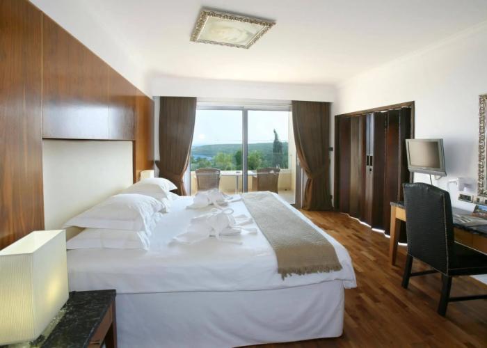 Grecian Park Hotel