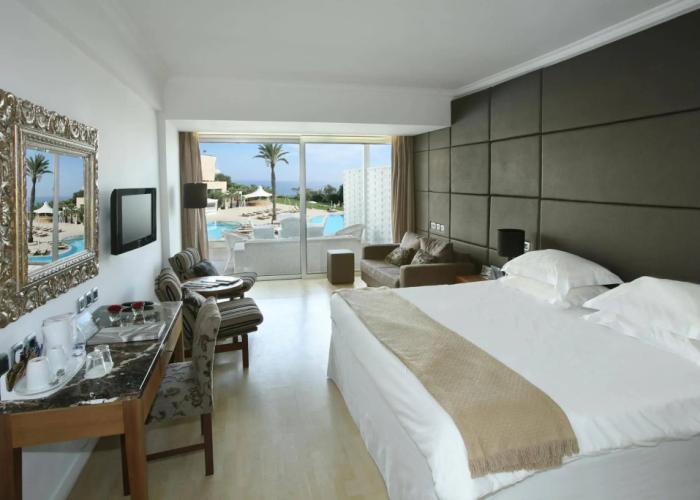 Grecian Park Hotel