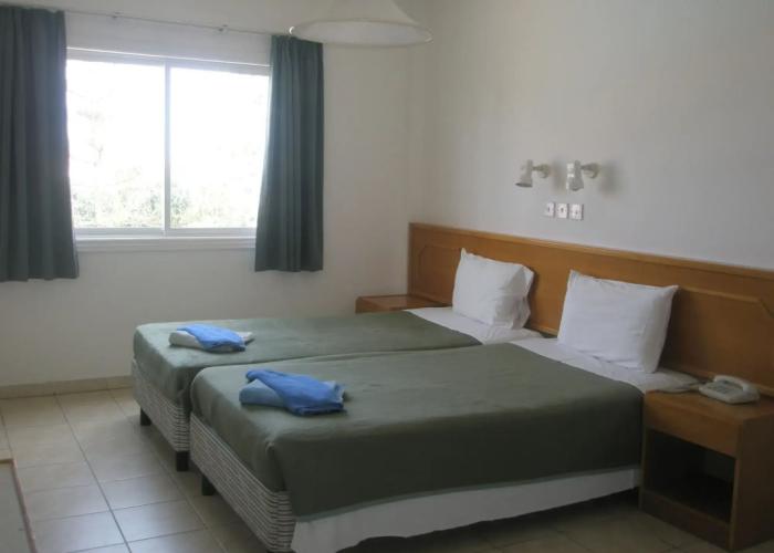 DebbieXenia Hotel Apartments
