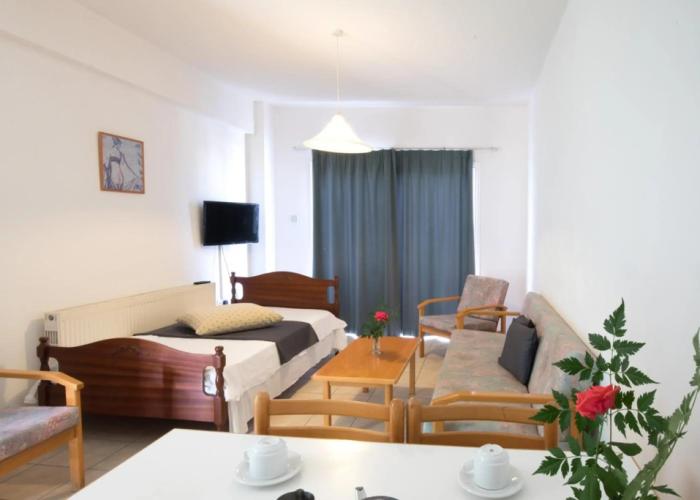DebbieXenia Hotel Apartments