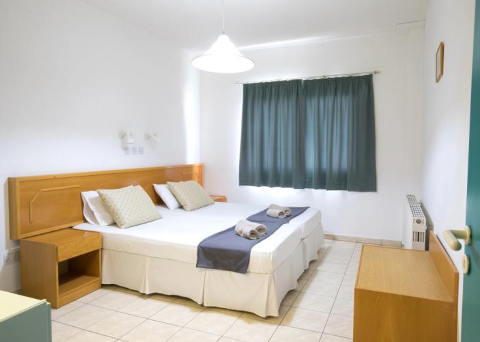 DebbieXenia Hotel Apartments