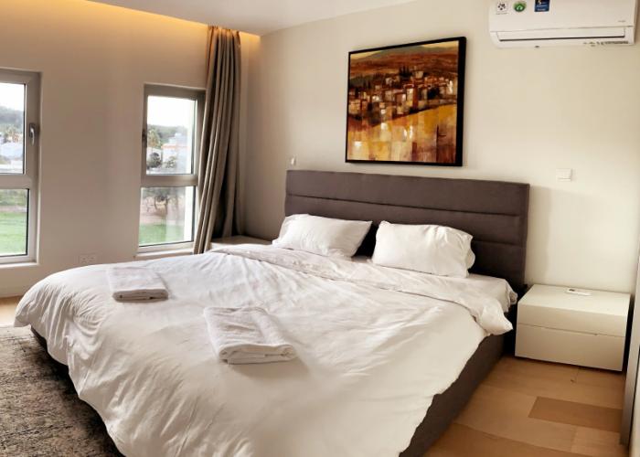 Emerald Suites Apartments
