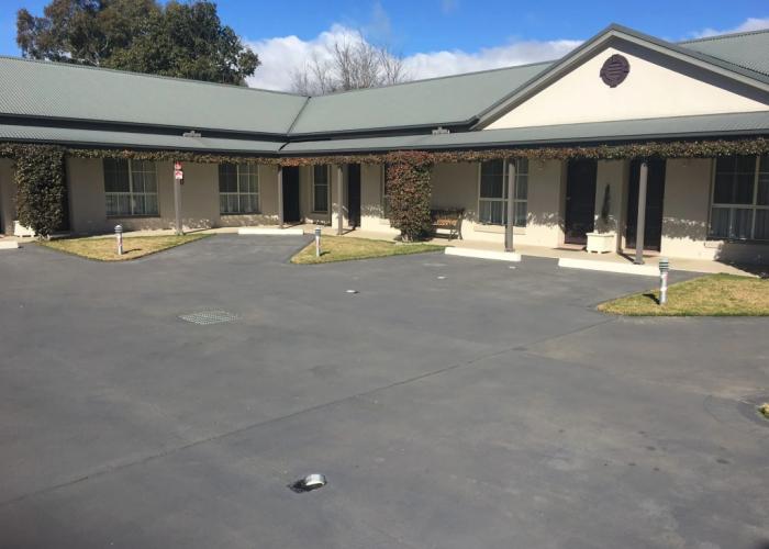 Breakout Motor Inn