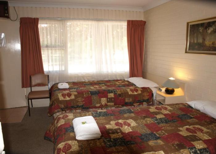 Civic Motor Inn