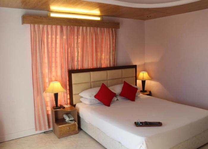 Hotel Sea Crown