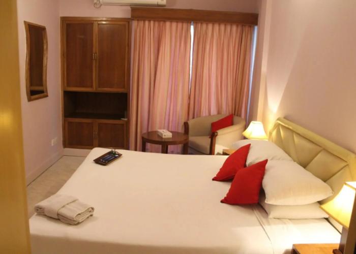 Hotel Sea Crown
