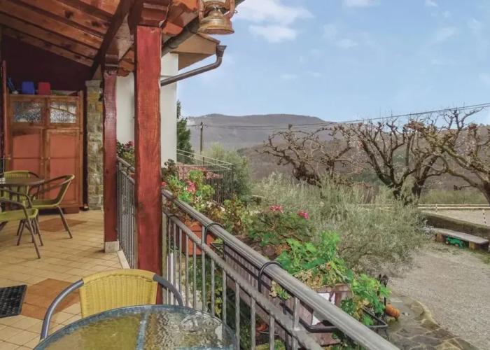 Tourist Farm Tonin - Apartment 2