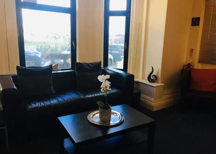The Carlton Holiday Apartments