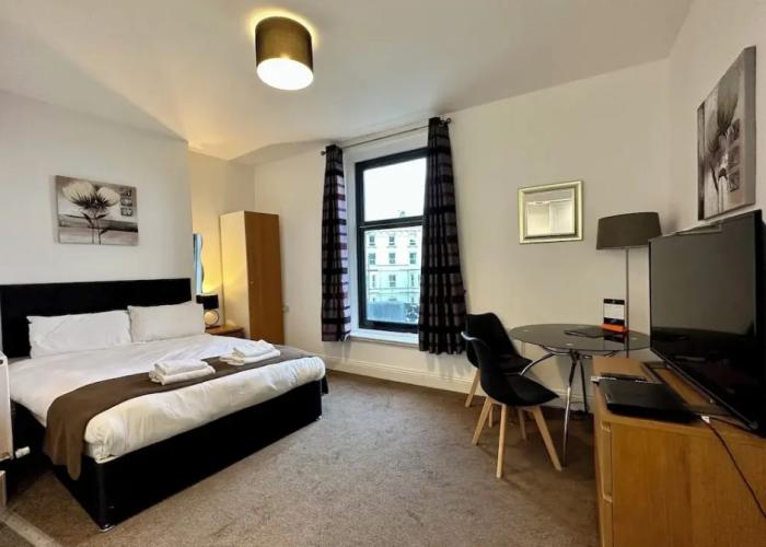 The Carlton Holiday Apartments