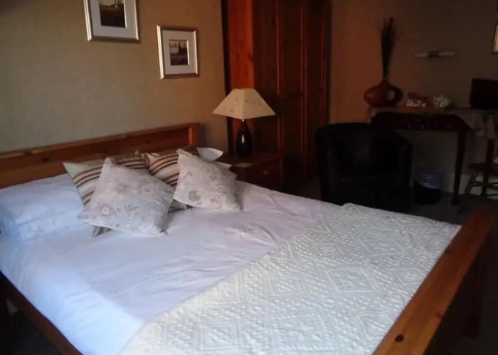 The Broadfield Hotel