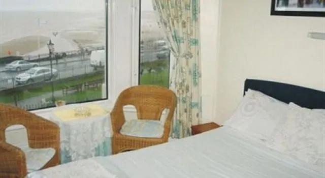 Oakwell Holidays