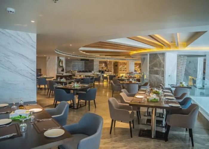 Ramada by Wyndham Cox's Bazar Kolatoli Beach