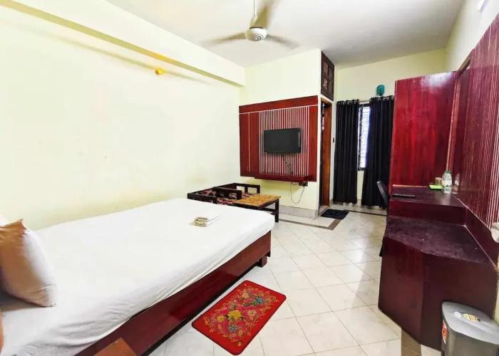 Urmee Guest House Coxs Bazar