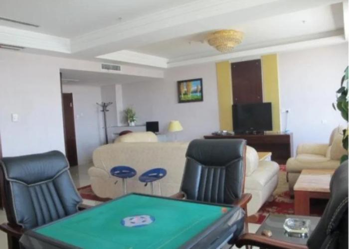 Aksu Pudong Holiday Hotel