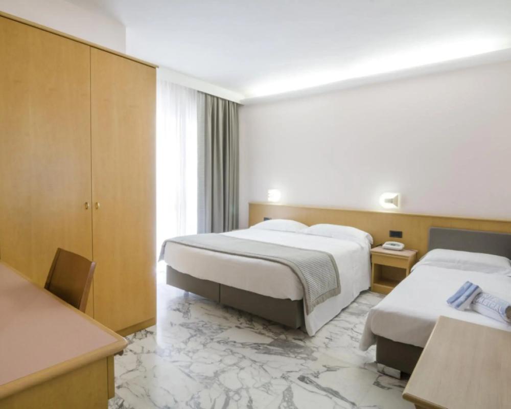 фото Hotel Mistral