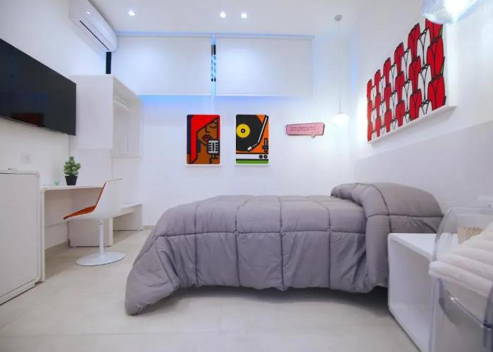 Glave Rooms