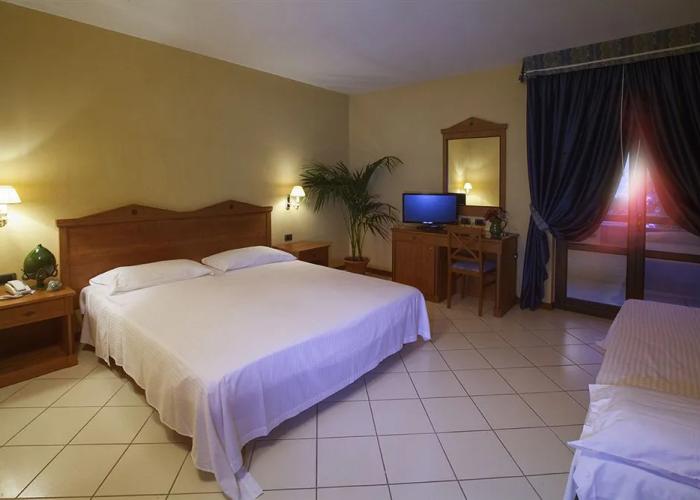 Tuo Hotel
