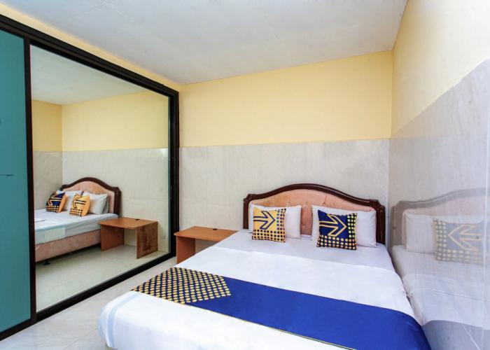 SPOT ON 2815 Hotel Damai