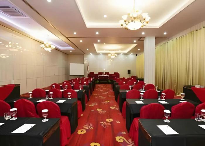 Sindoro Hotel Cilacap by Conary