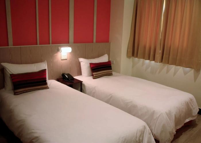 Prince To Travel Hotel
