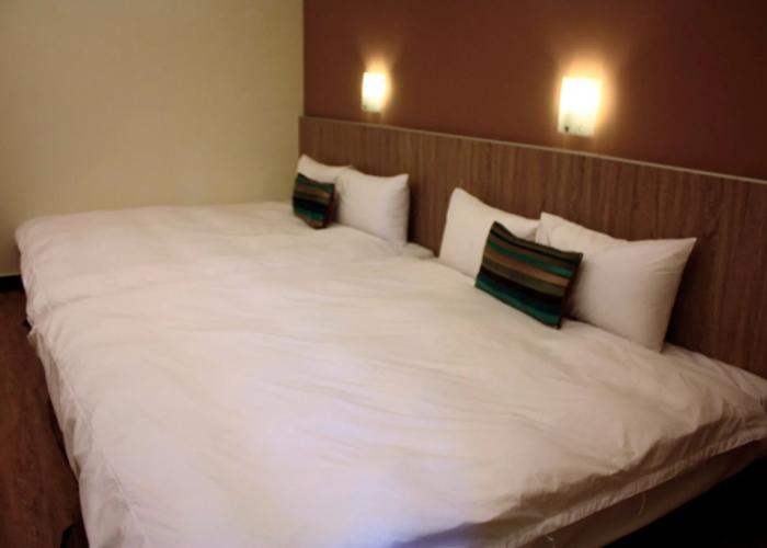 Prince To Travel Hotel