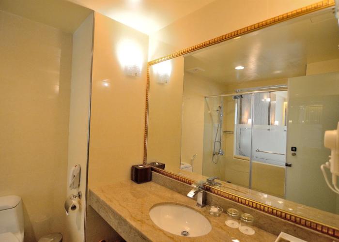 Royal Chiayi Hotel