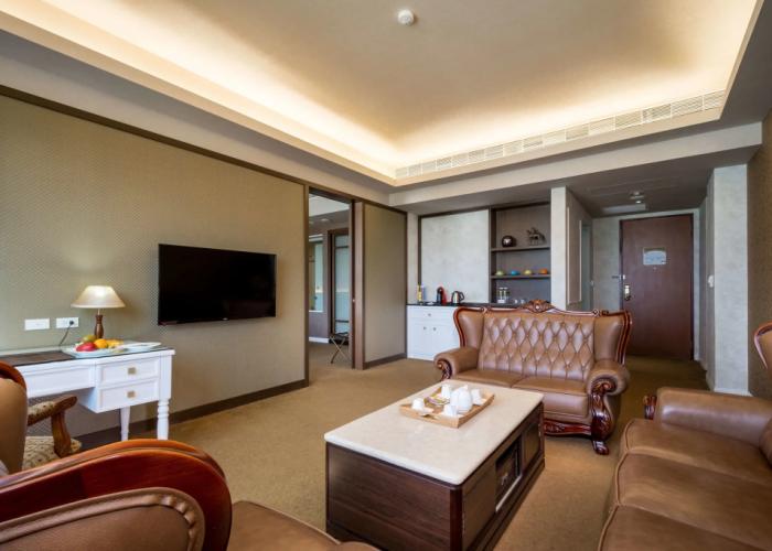 Royal Chiayi Hotel