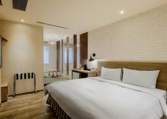 Lan Kwai Fong Garden Hotel