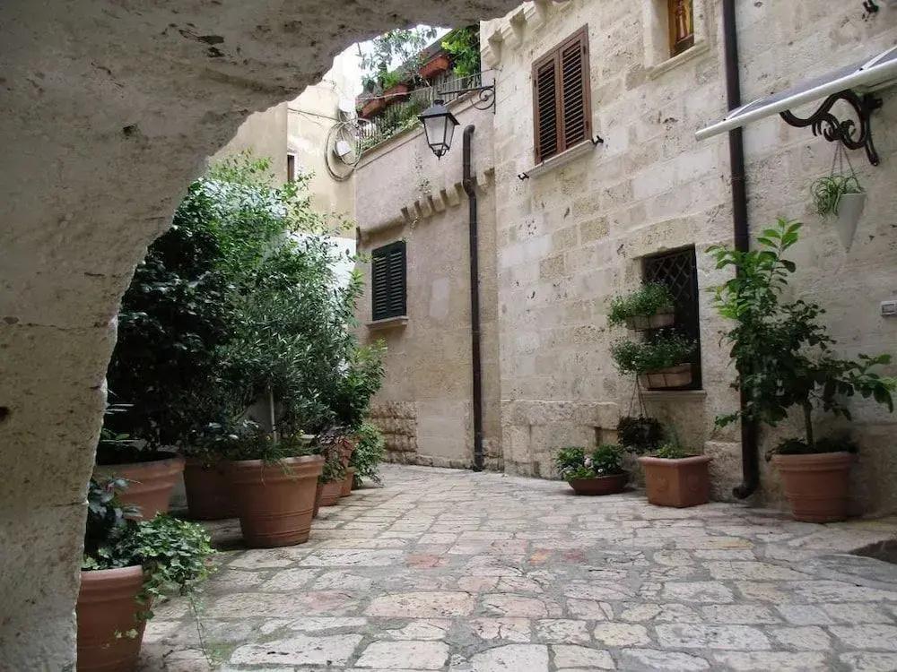 фото B&B 1951