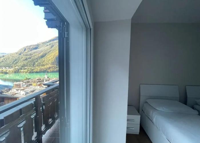 SnowLake Suite & Apartments
