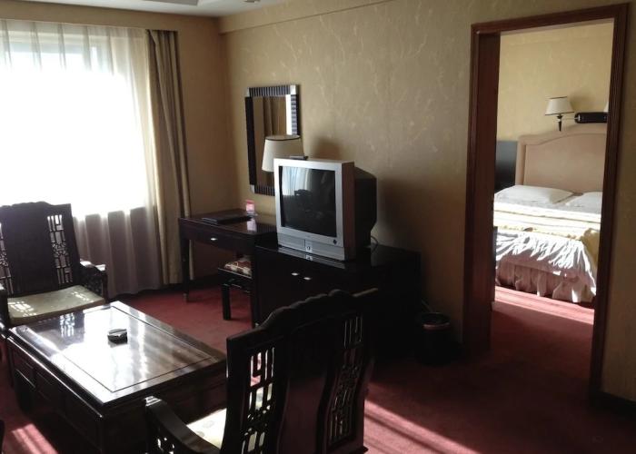 PAI Hotel Chengde Pingquan Central Square