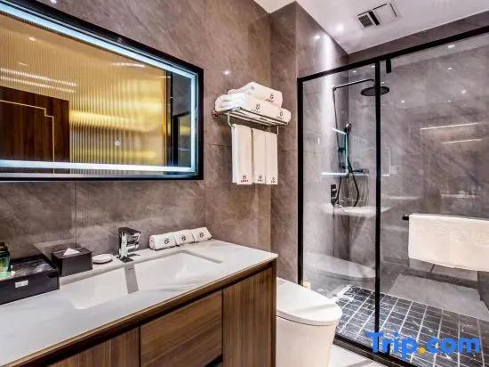 Chengde Puning Hotel (Mountain Resort)