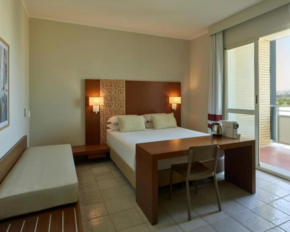 фото Serena Majestic Hotel