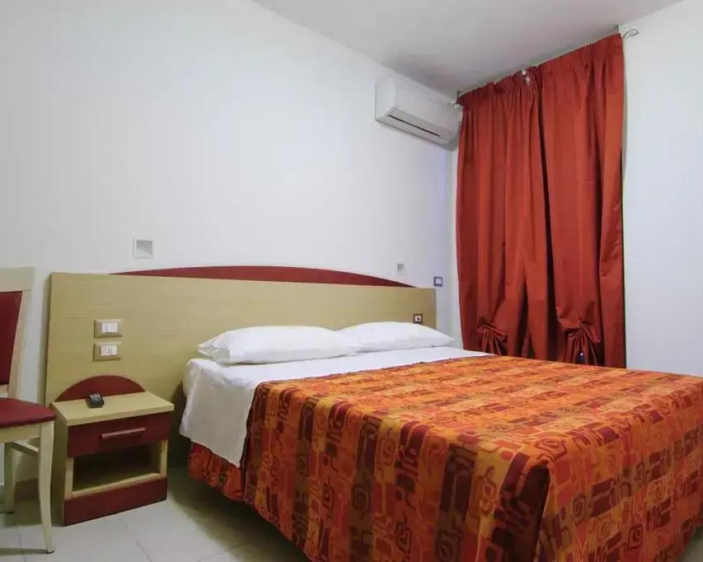 фото Hotel Eva