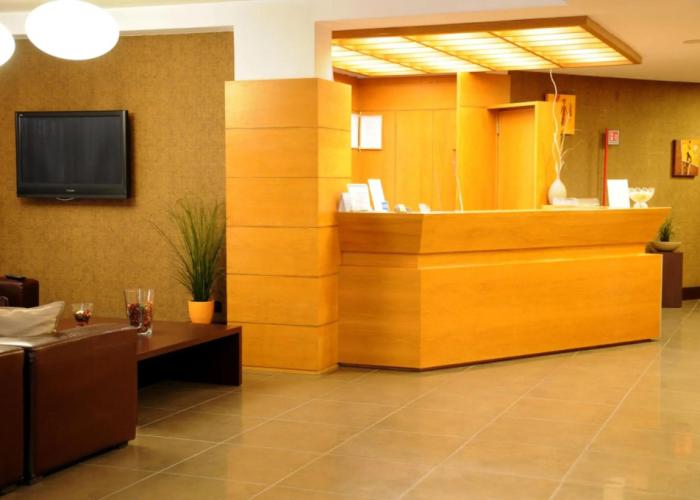 Hotel Fly