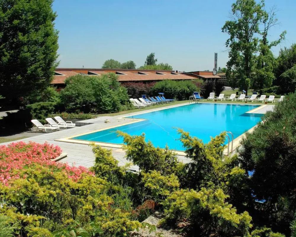 фото Golf Hotel