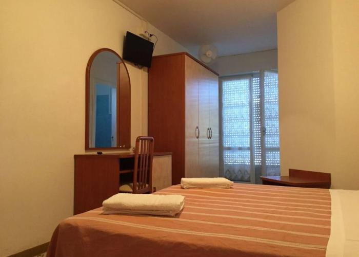 Hotel Holiday