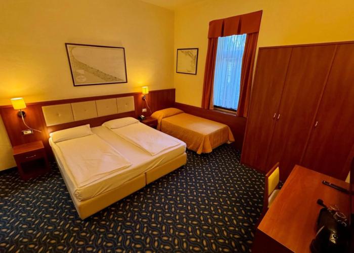 Hotel Benaco