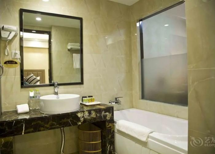 Jinhai Wujin Hotel
