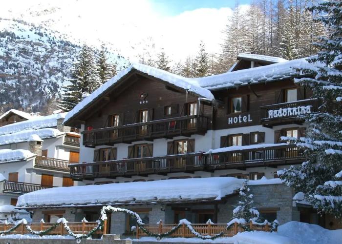 La Madonnina del Gran Paradiso