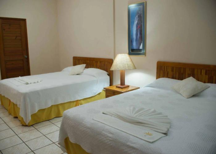 Banana Palms Hotel