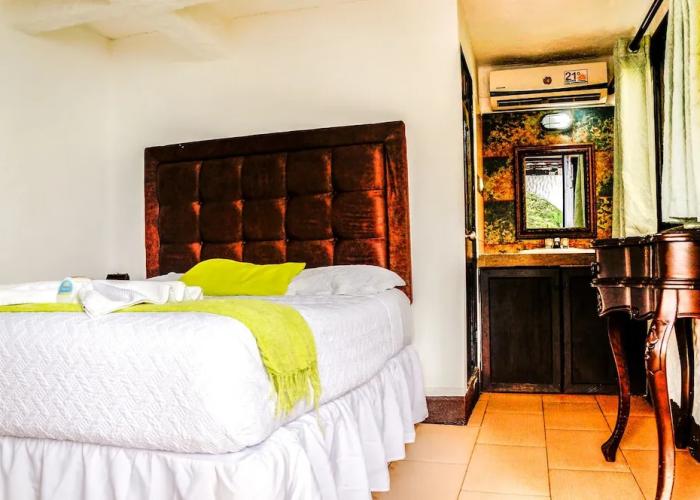 Hotel Mi Paraíso Río Dulce