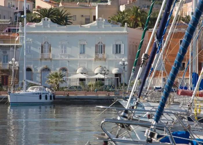 Hieracon Hotel
