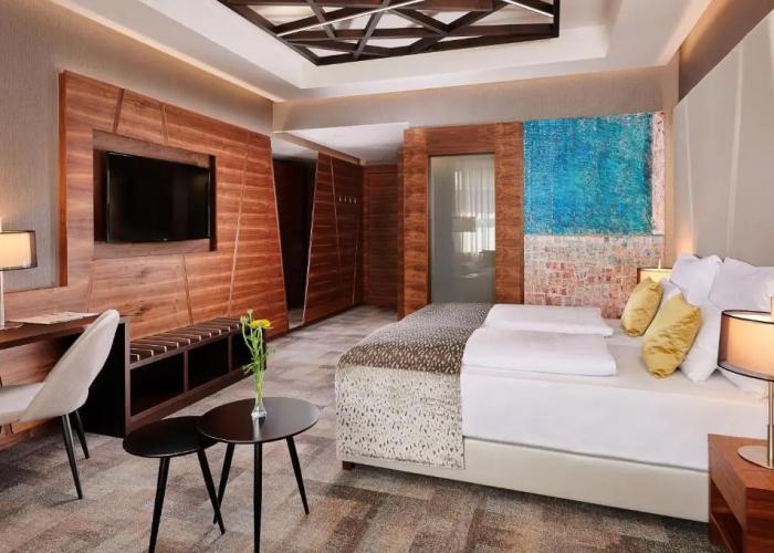 Artis Boutique Hotel