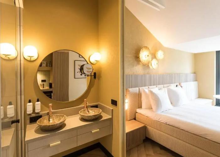 Boutique Hotel Helder l Kloeg Collection