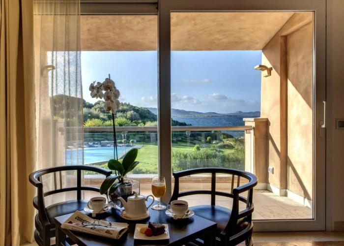 L'Ea Bianca Luxury Resort