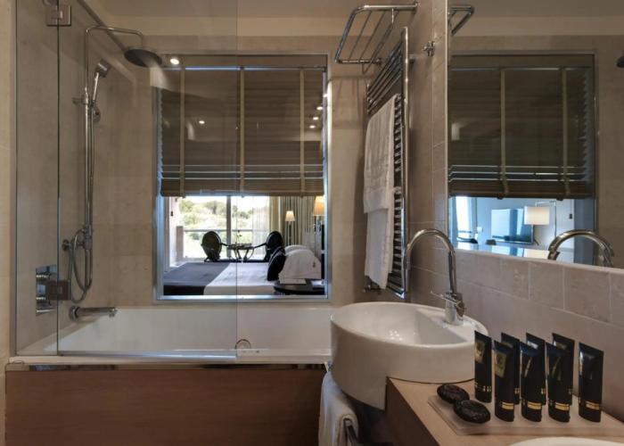 L'Ea Bianca Luxury Resort
